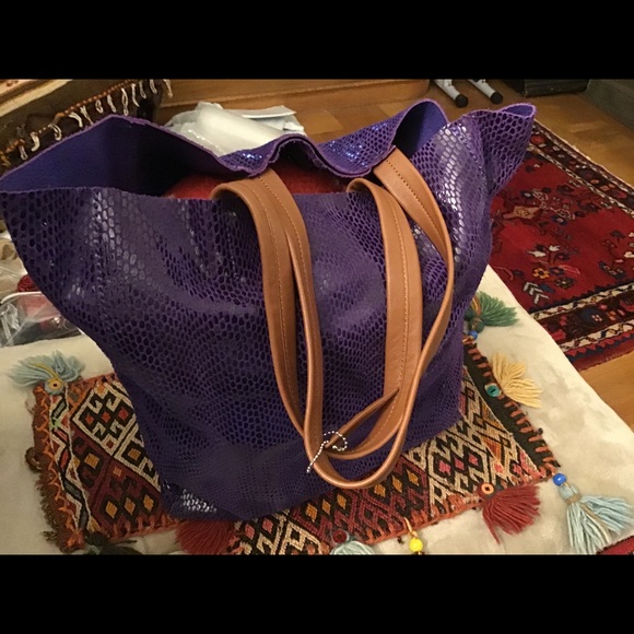 Sorial Leather Rubina Tote - Picture 2 of 7